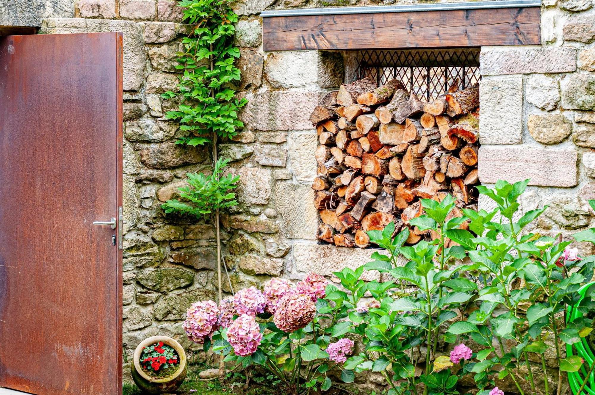 La Casa De Piedra Herrera de Ibio Exterior foto