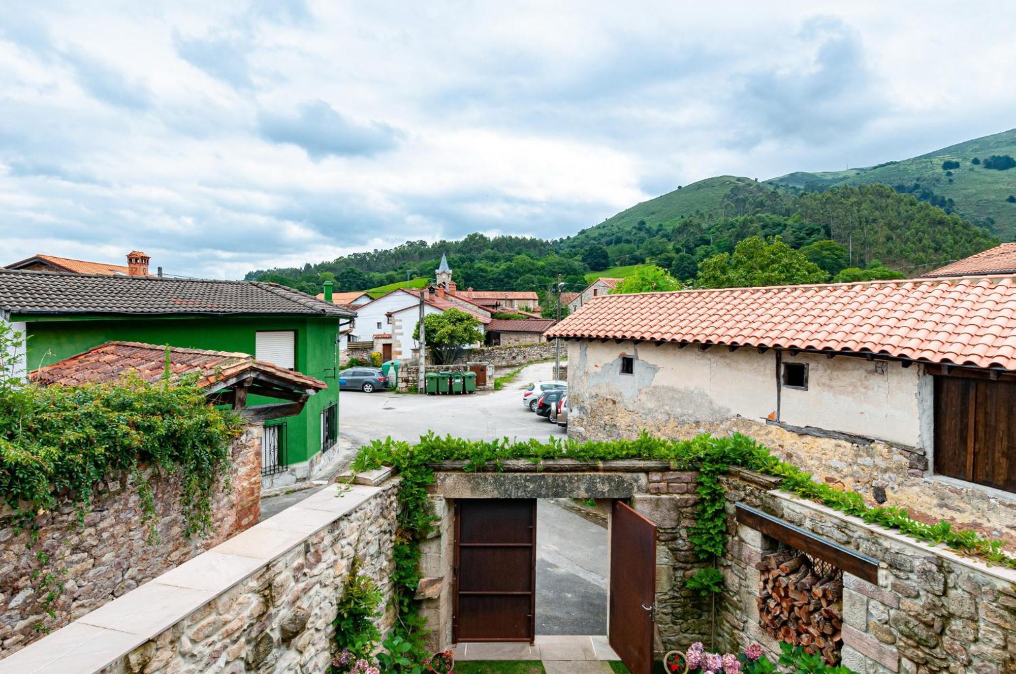 La Casa De Piedra Herrera de Ibio Exterior foto